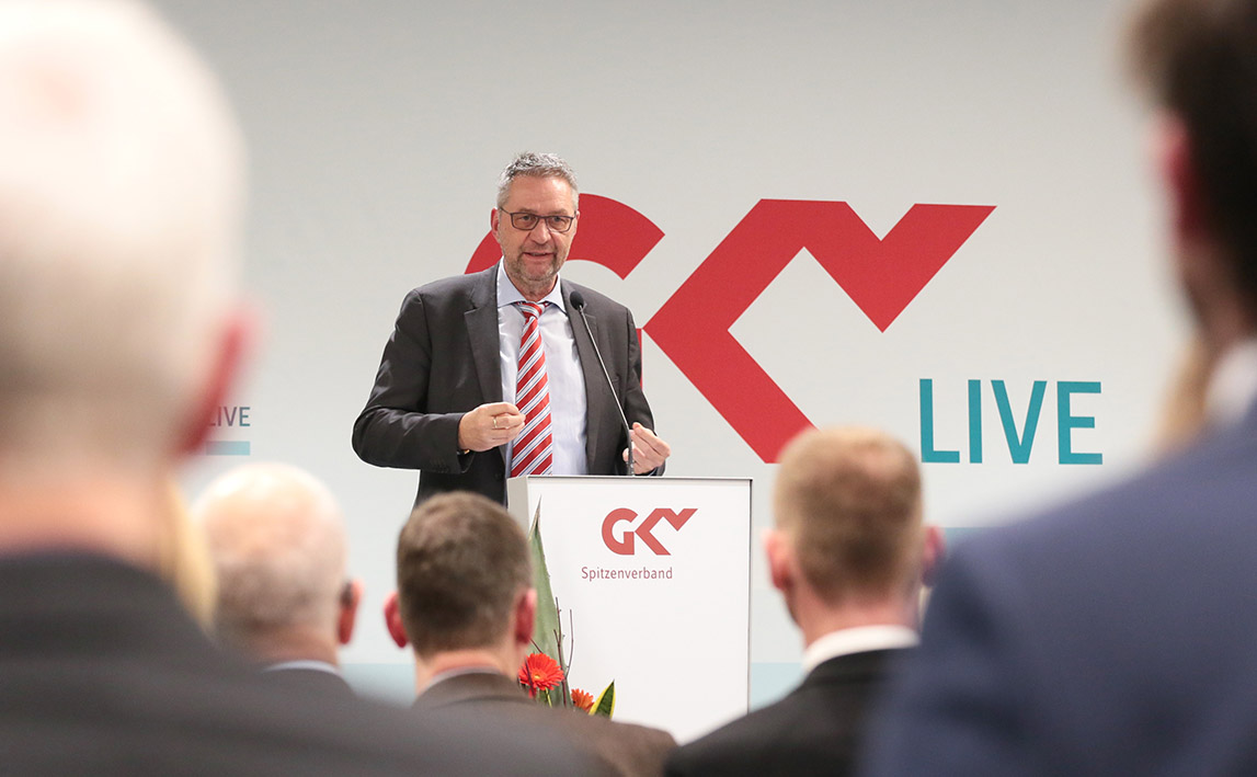 Verwaltungsratsvorsitzender Uwe Klemens kritisierte bei GKV Live den Gesetzentwurf